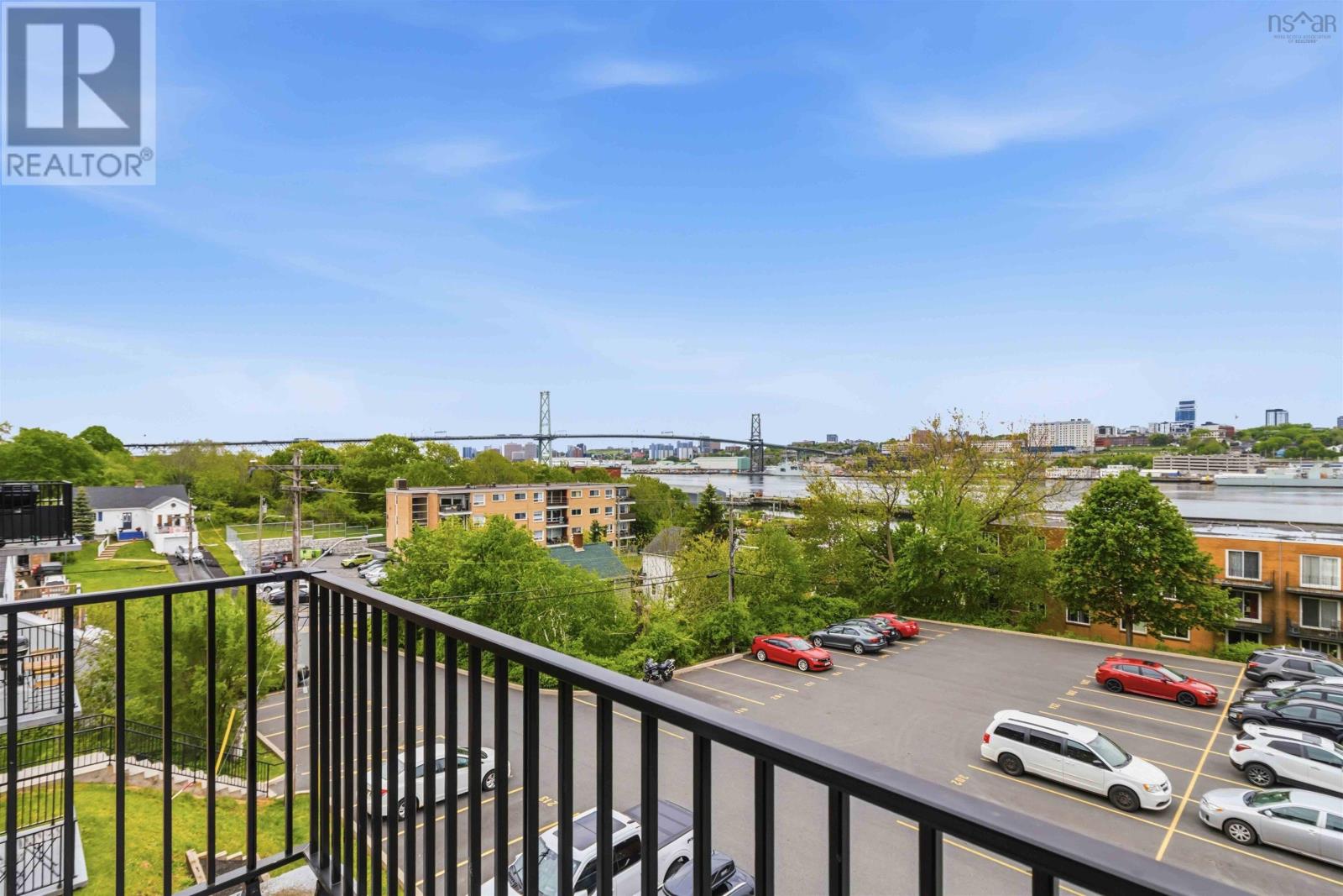 Property 16 of 30 of #323 7 Jamieson Street