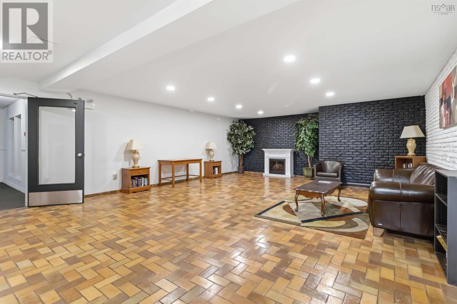 Property 26 of 30 of #323 7 Jamieson Street