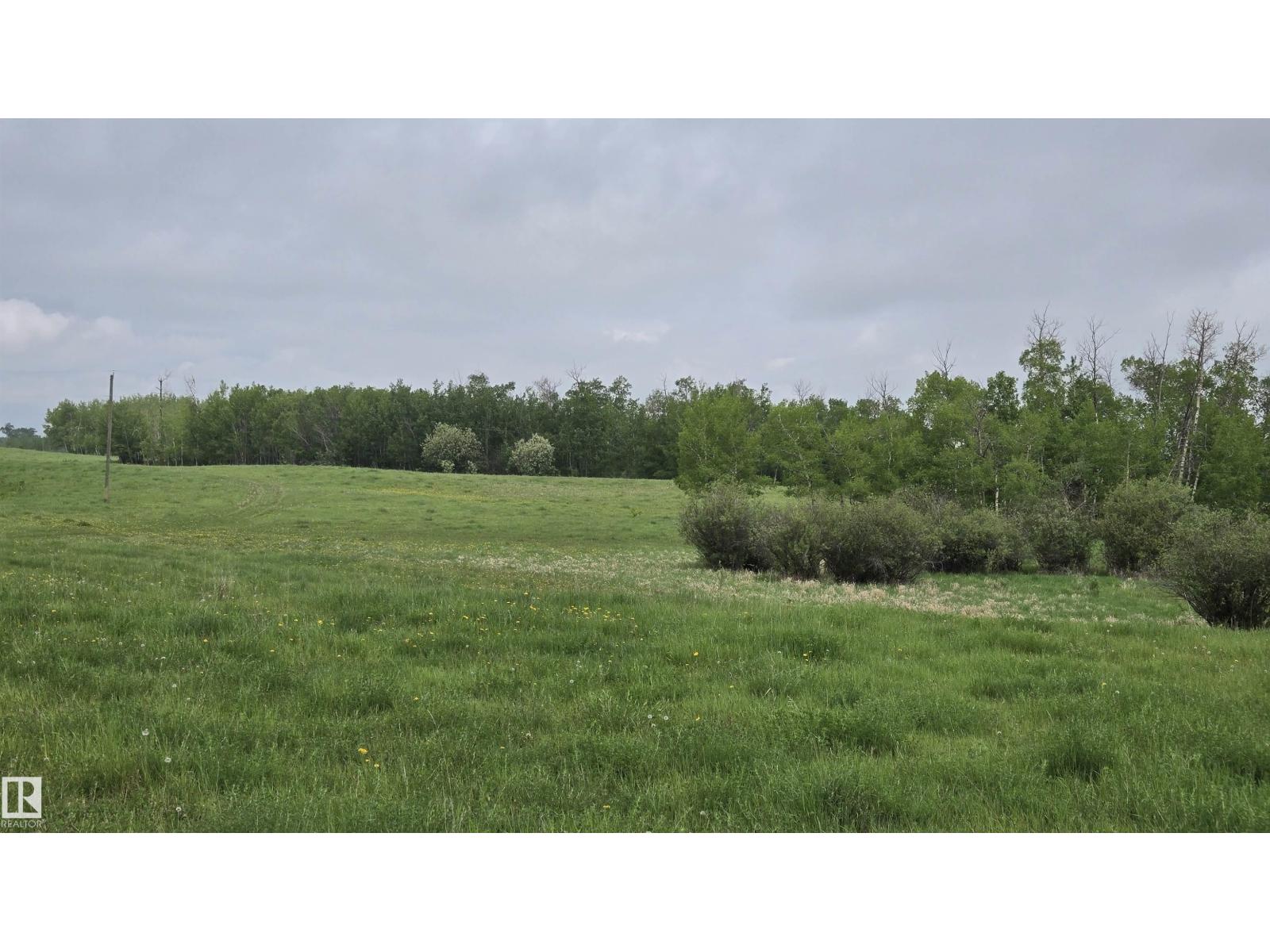 11 TWIN LAKES DR — photo 16