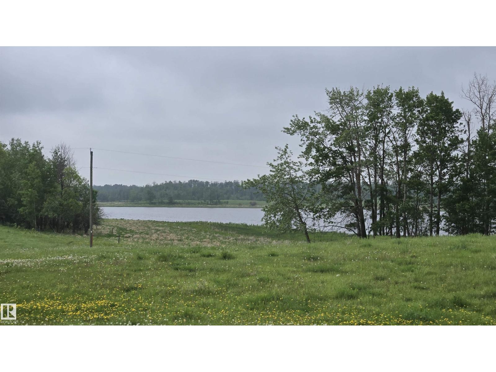 11 TWIN LAKES DR — photo 33