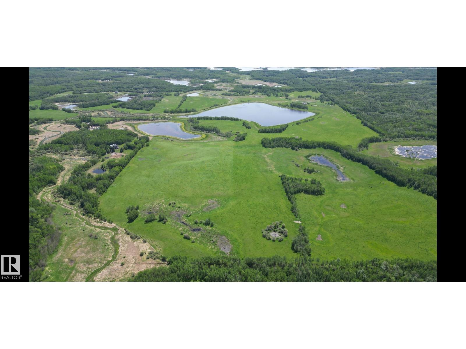 11 TWIN LAKES DR — photo 17