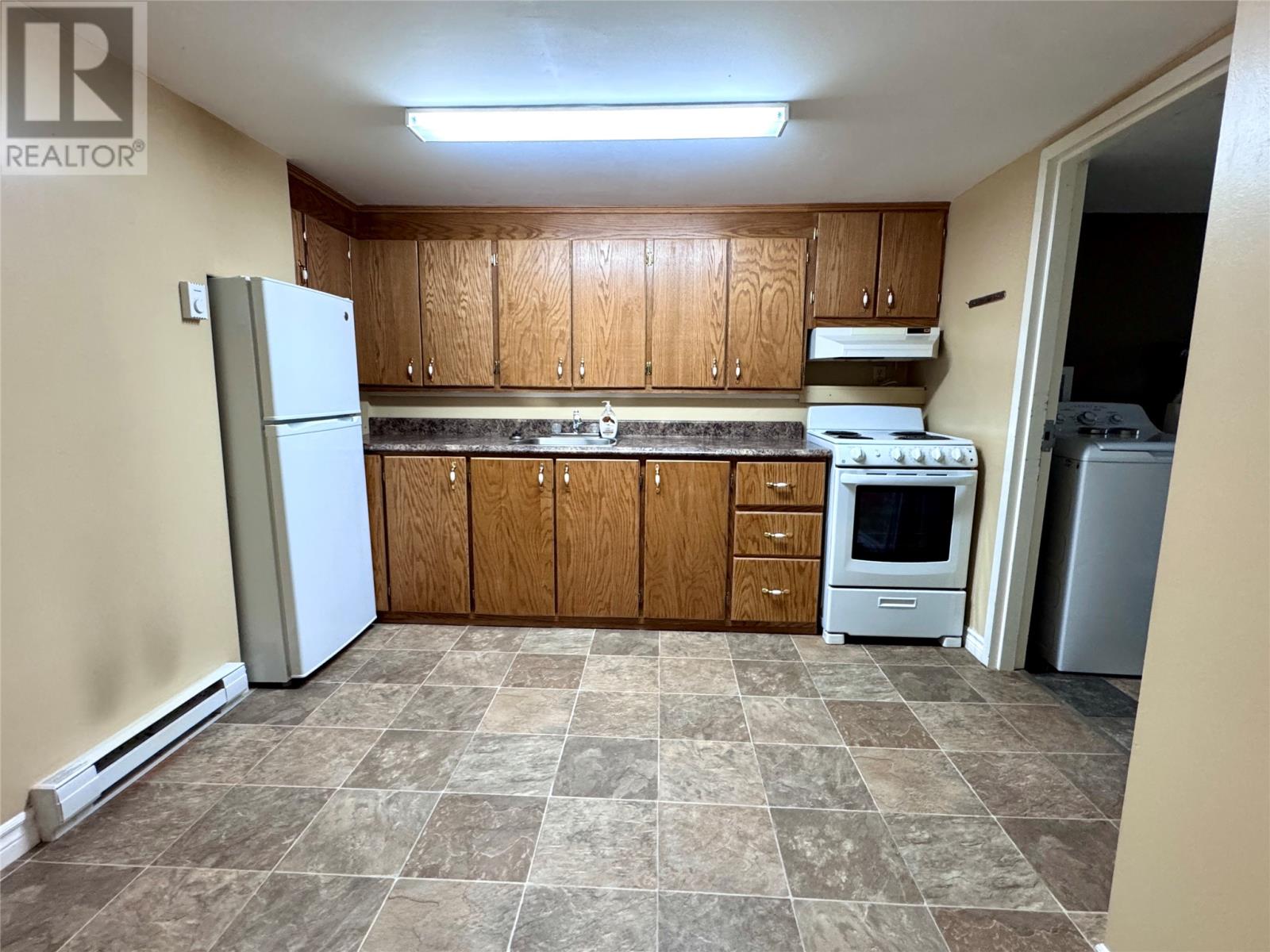 6 Ash Street - 11