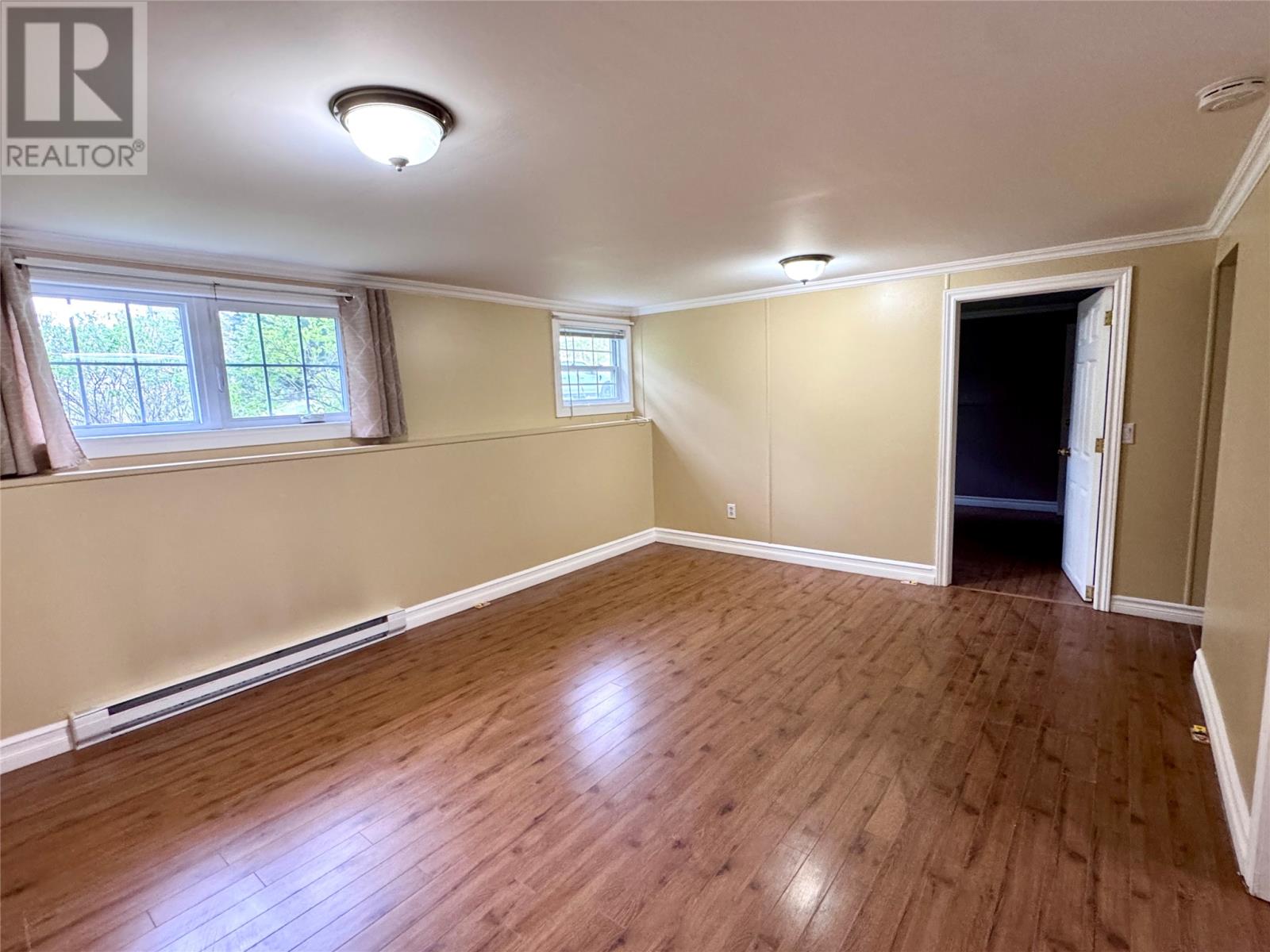 6 Ash Street - 12