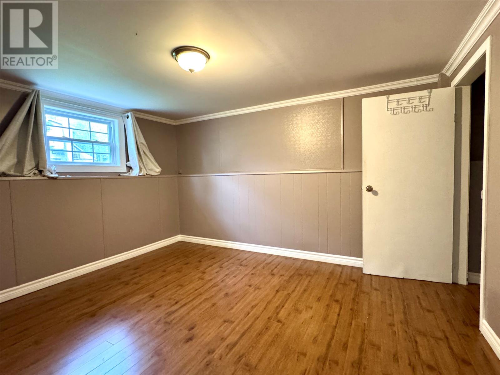 6 Ash Street - 15