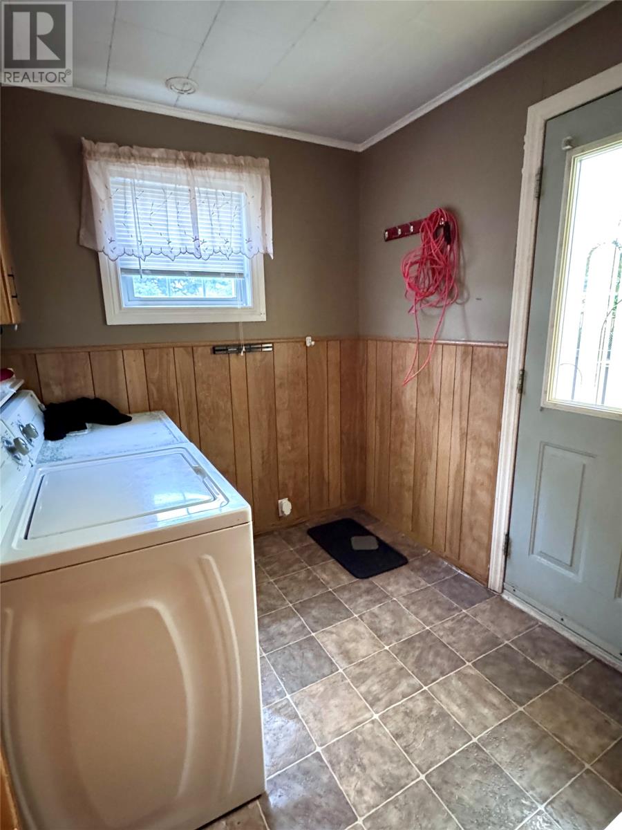 6 Ash Street - 18
