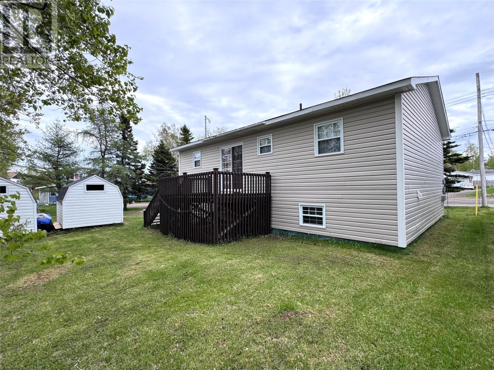 6 Ash Street - 24
