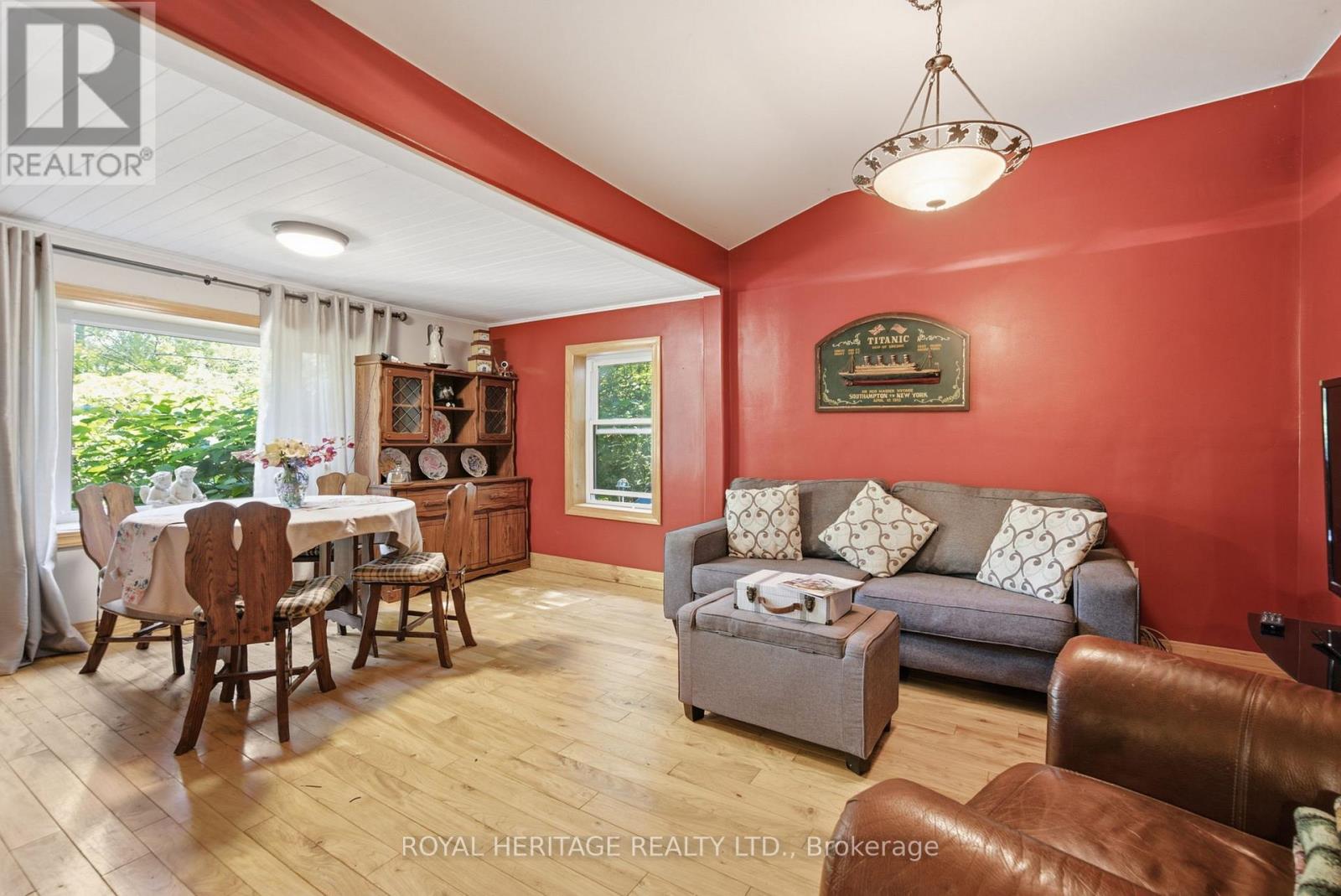 95 WHISPERING WATERS ROAD - 11