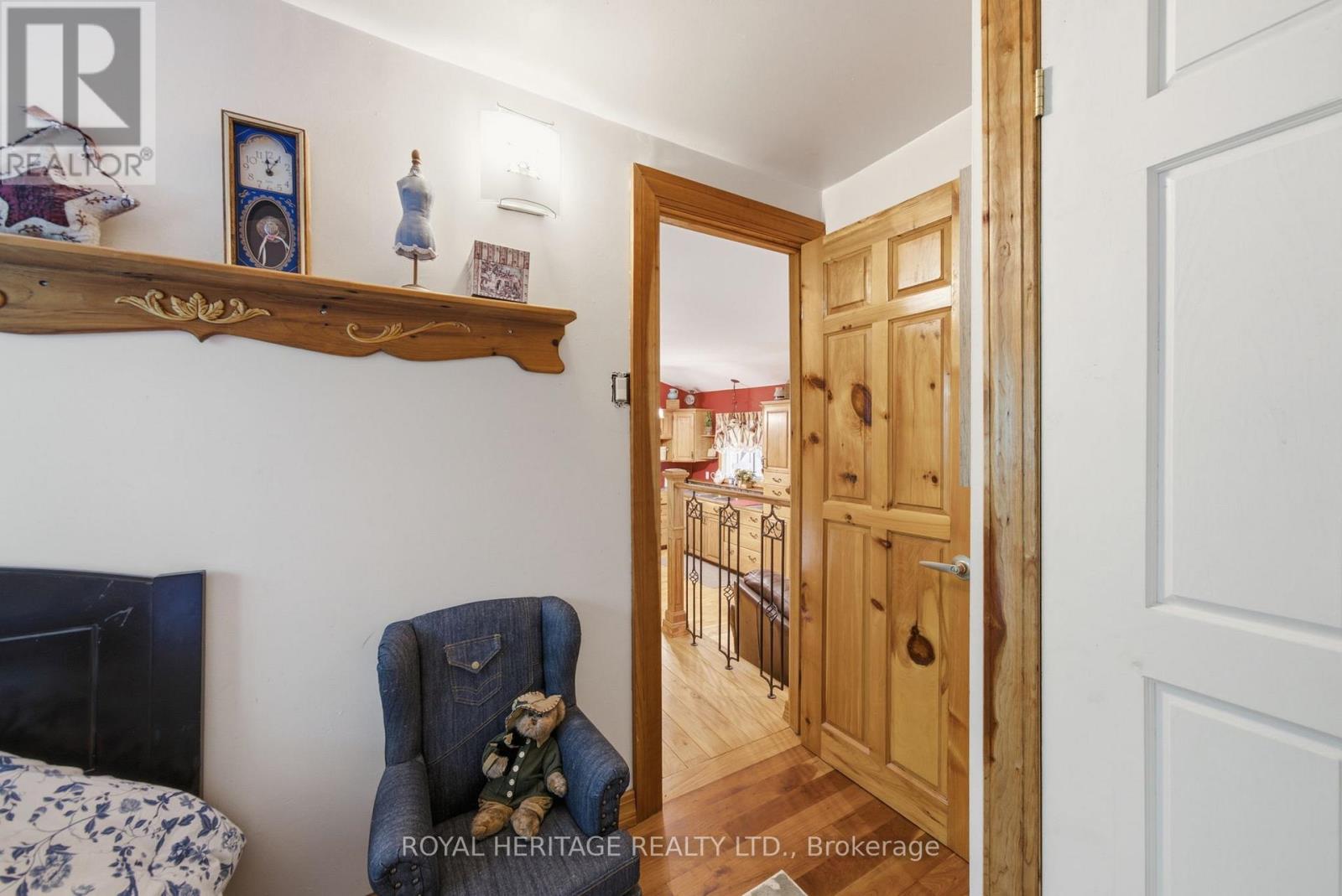 95 WHISPERING WATERS ROAD - 22