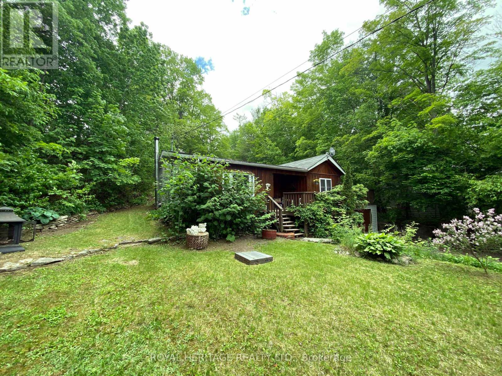 95 WHISPERING WATERS ROAD - 3