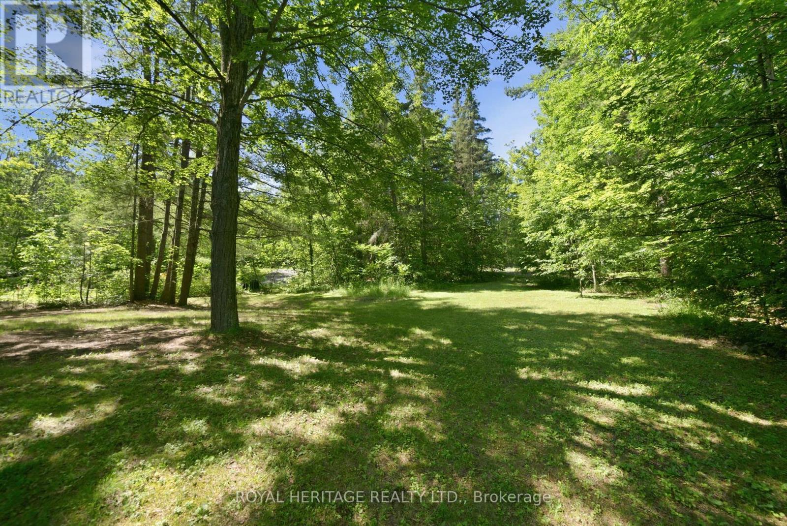 95 WHISPERING WATERS ROAD - 35