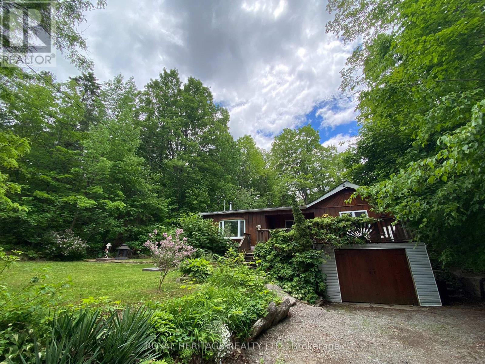 95 WHISPERING WATERS ROAD - 4