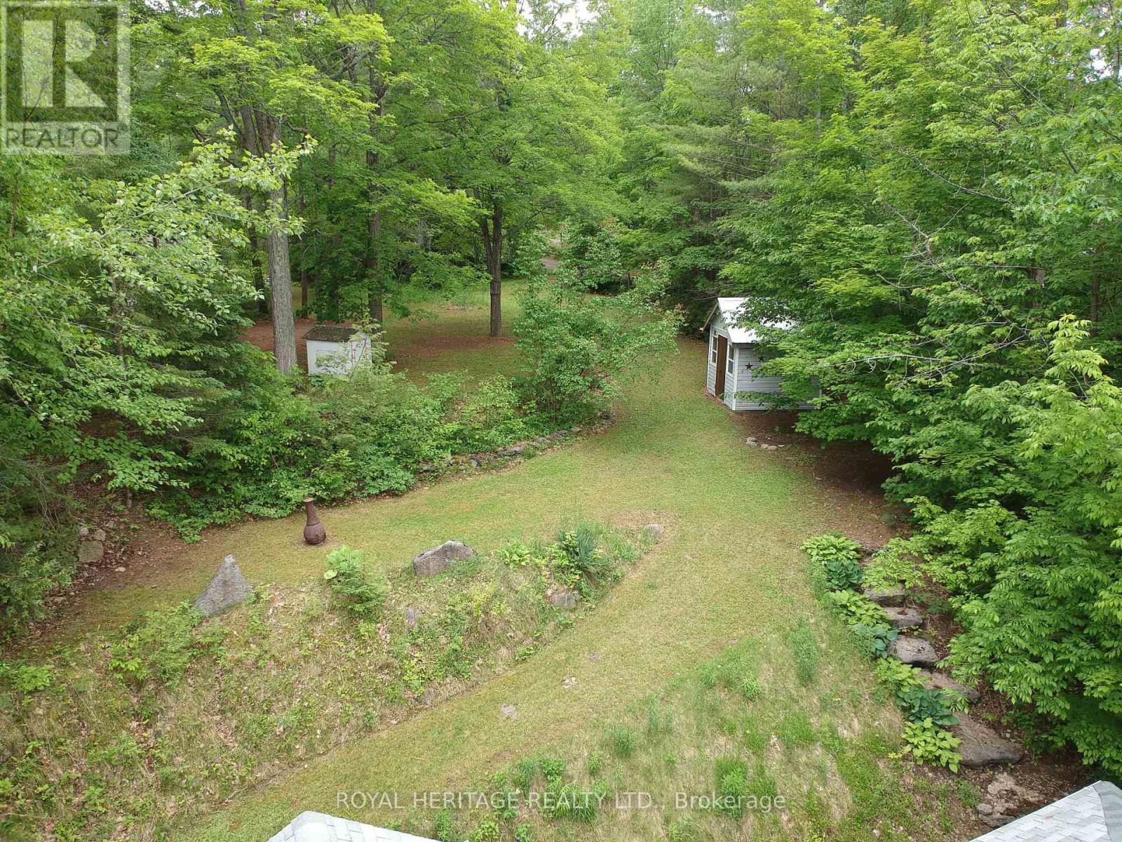 95 WHISPERING WATERS ROAD - 46