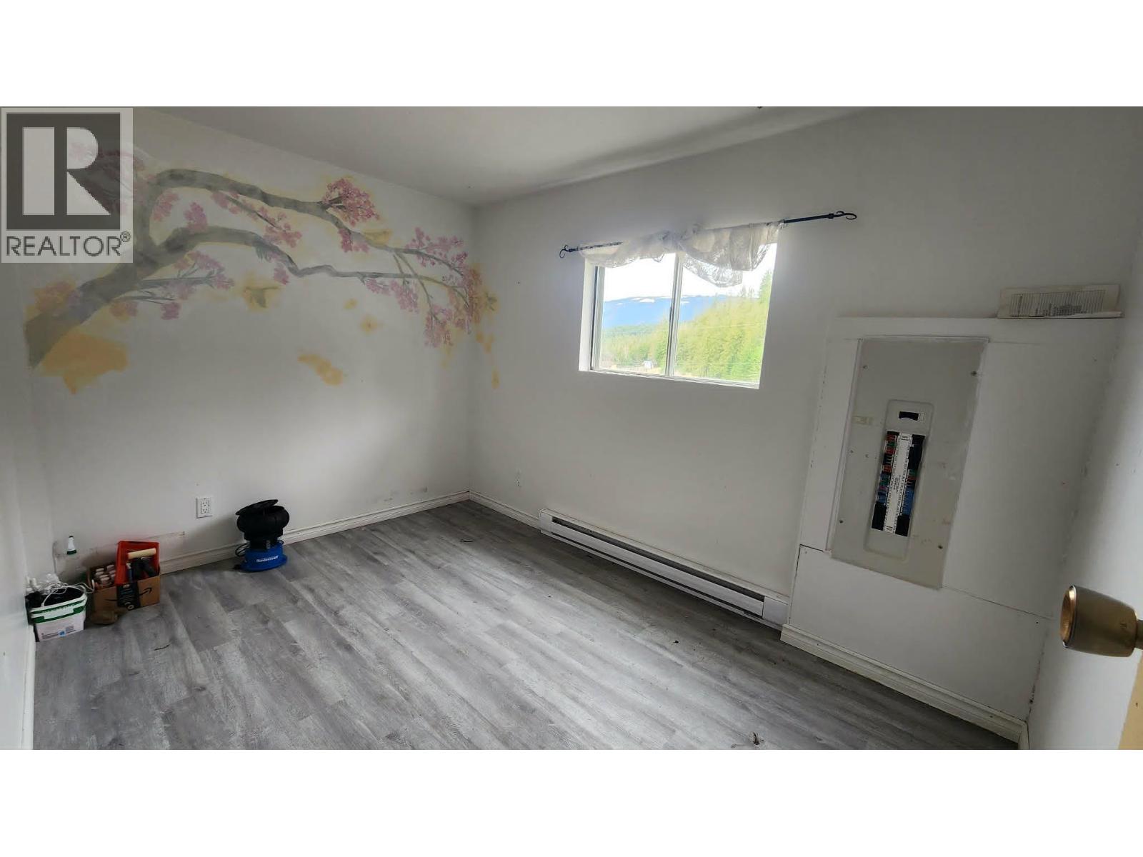 12 Specht Road - 16