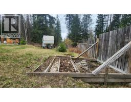 12 Specht Road, Cherryville, BC V0E2G3 Photo 21