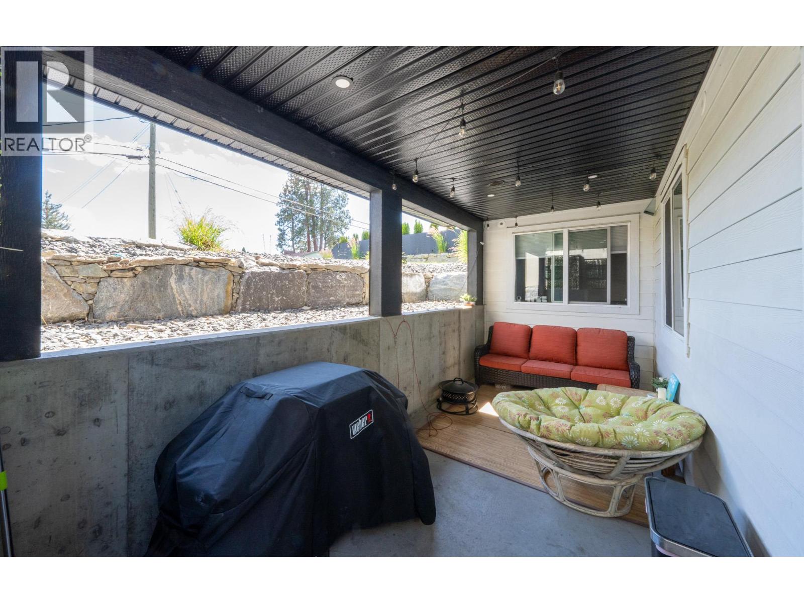 703 Lake Court - 31
