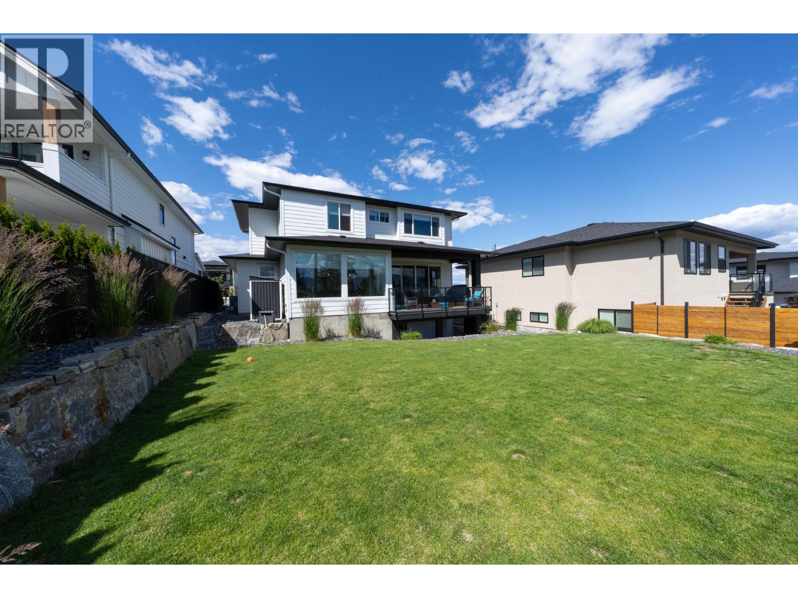703 Lake Court - 38