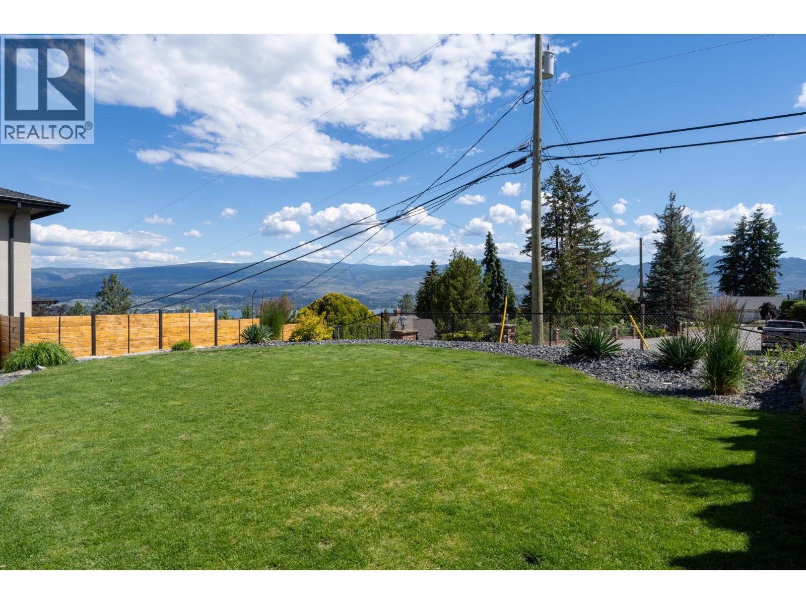 703 Lake Court - 36