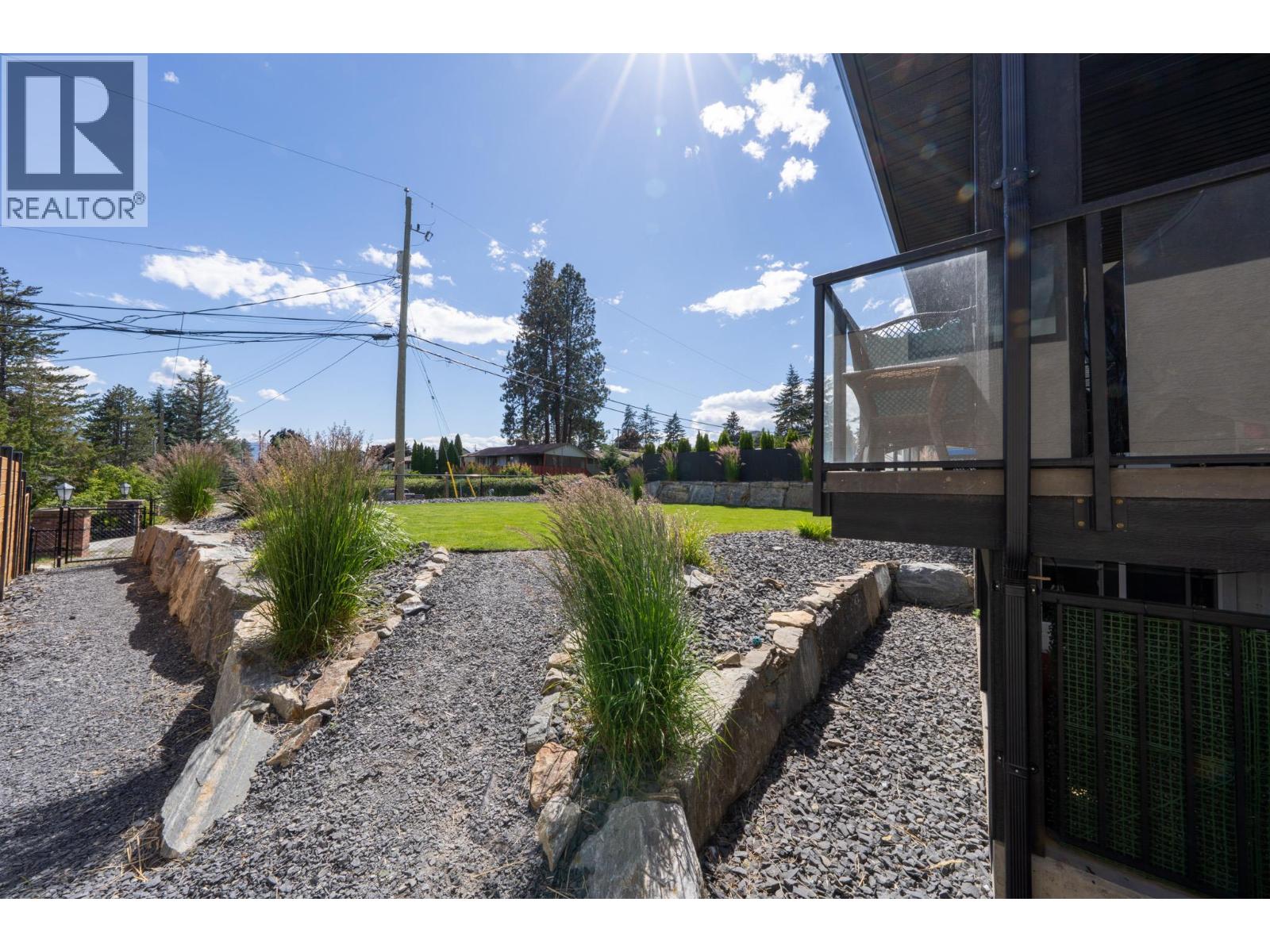 703 Lake Court - 34