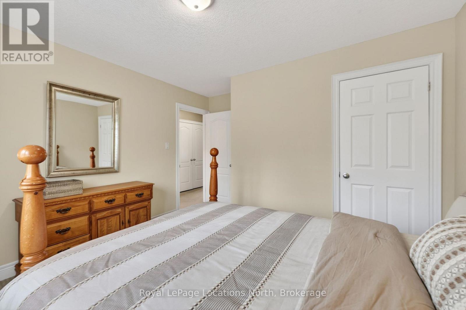 54 WILLIAMS STREET - 24