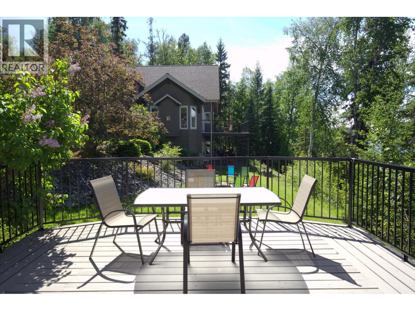 6745 MILLAR ROAD - 26