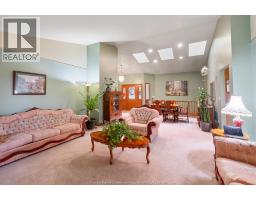 4pc Ensuite bath - 879 Road 2 W, Kingsville, ON N9Y2E4 Photo 10