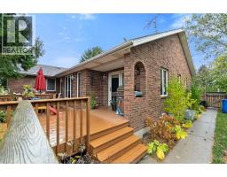 879 Road 2 W, Kingsville, ON N9Y2E4 Photo 34