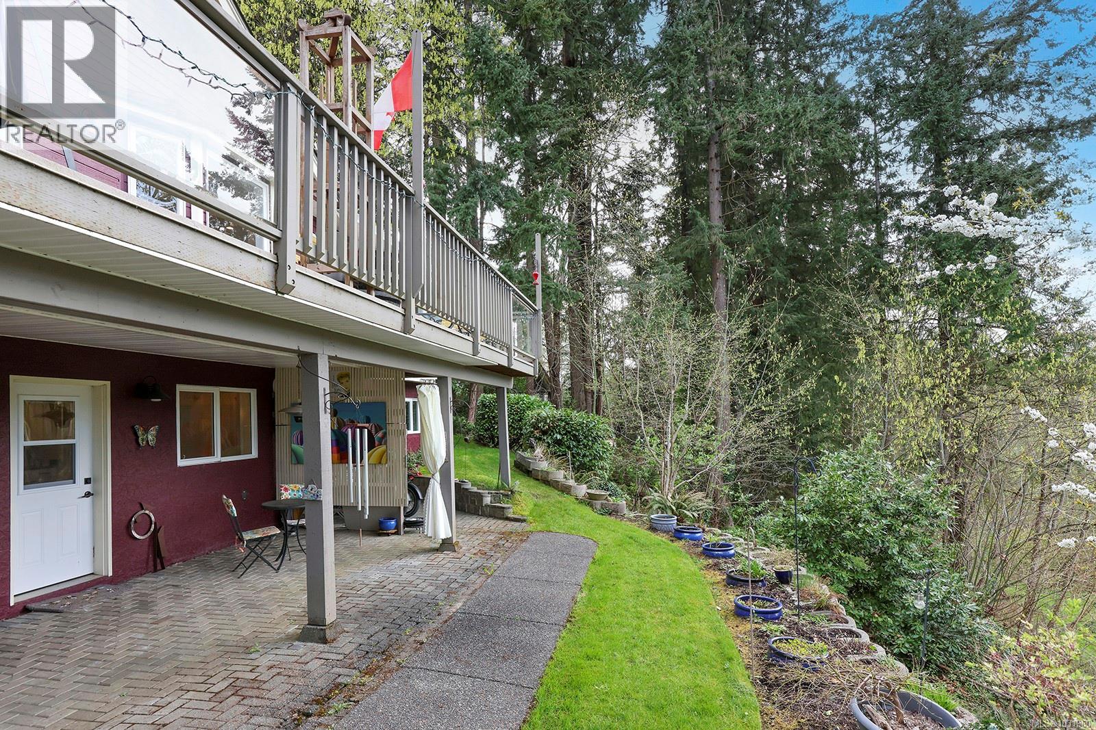 325 Harmston Ave - 45