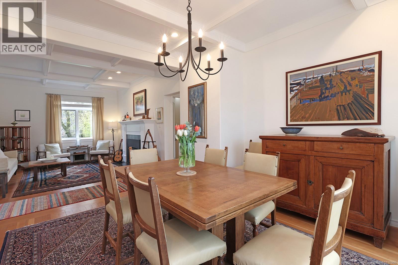 325 Harmston Ave - 7
