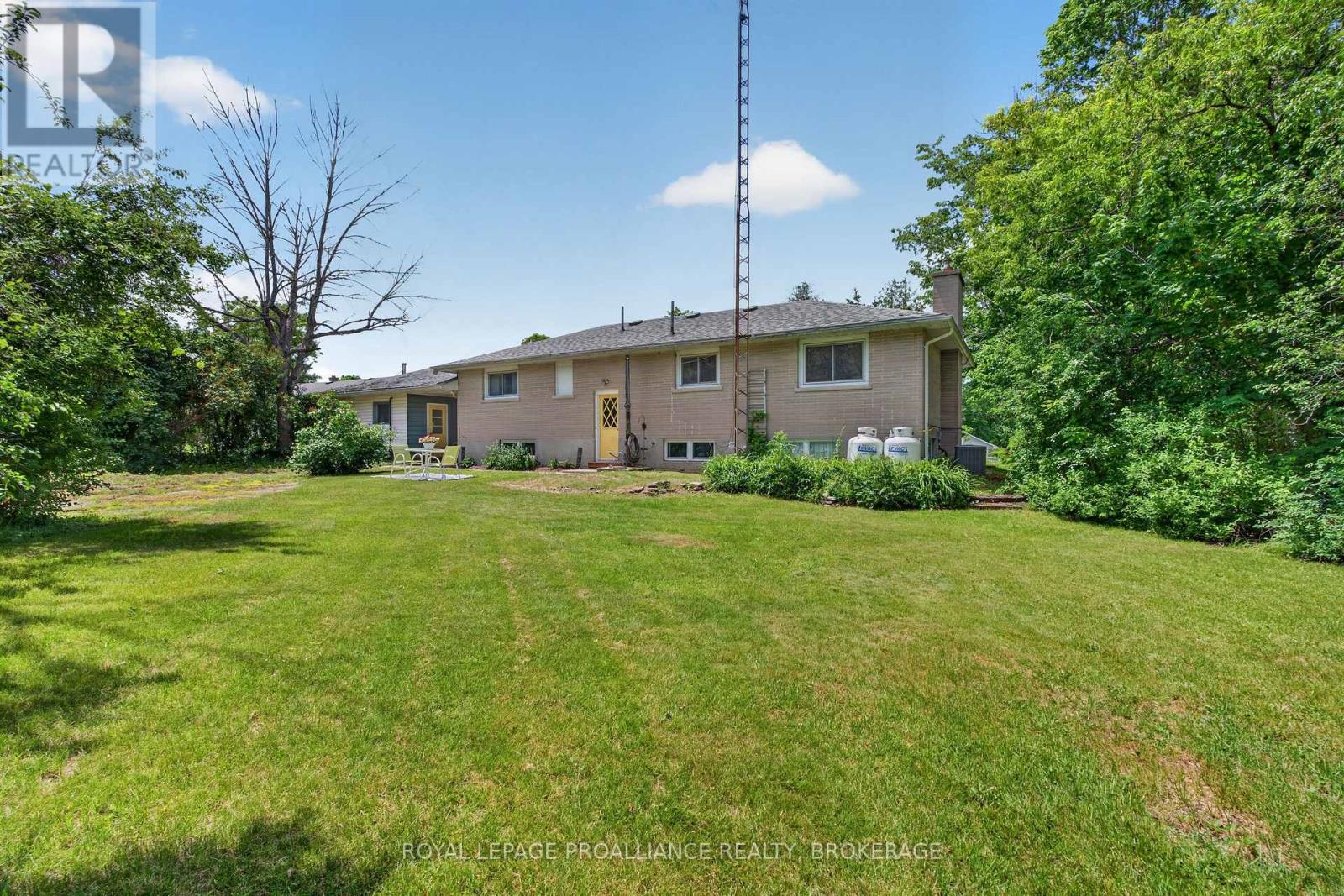 1912 SYDENHAM ROAD - 31