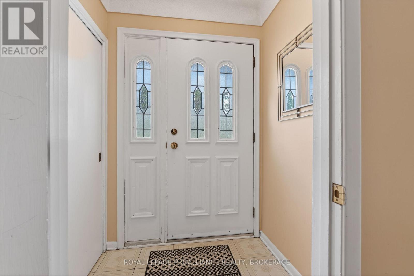 1912 SYDENHAM ROAD - 4
