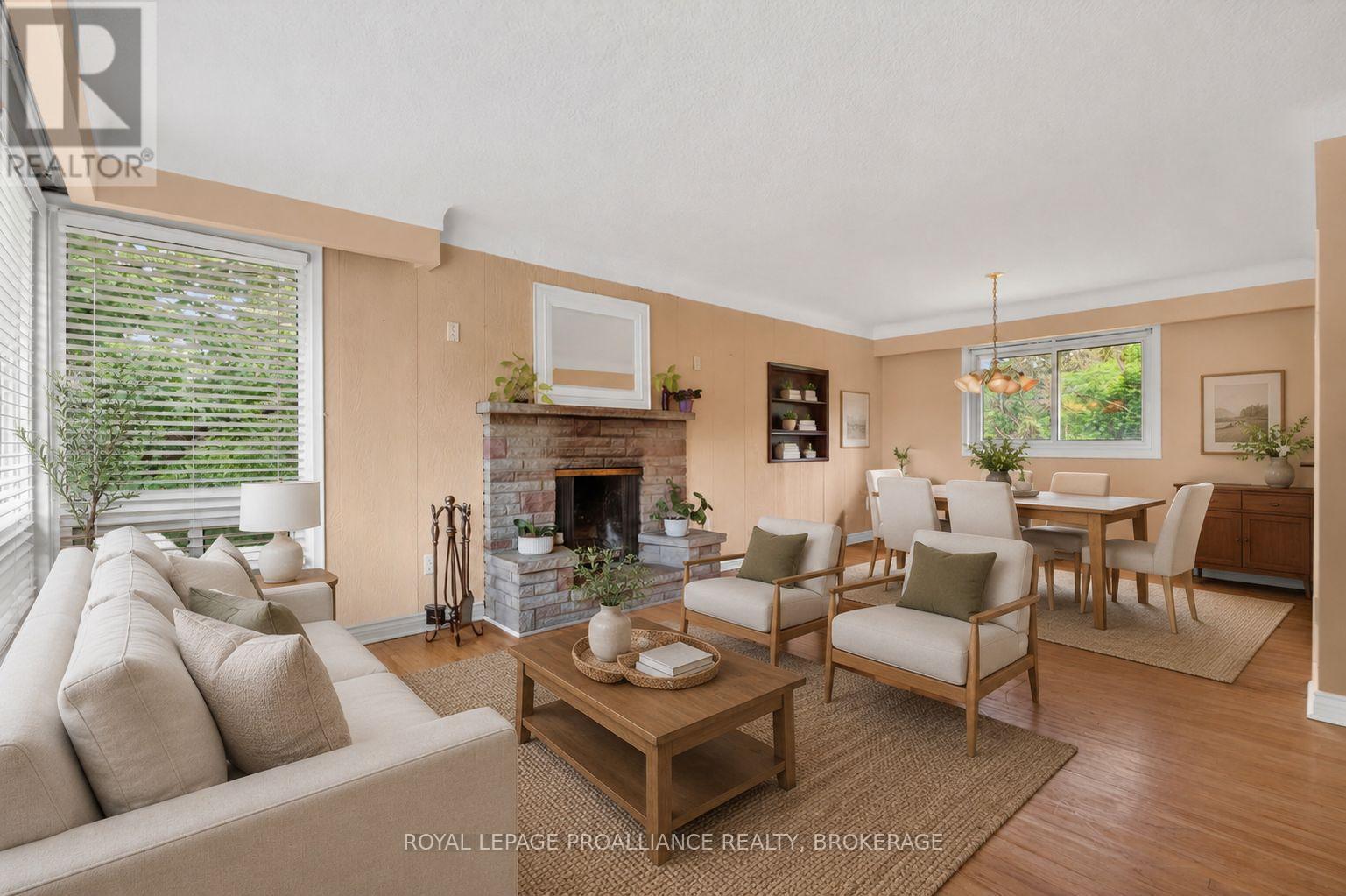 1912 SYDENHAM ROAD - 5