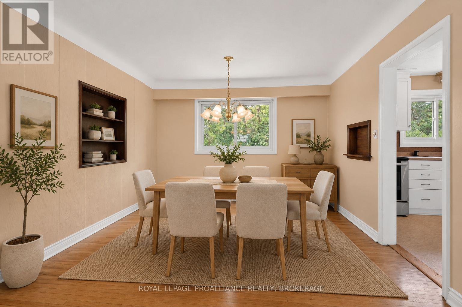 1912 SYDENHAM ROAD - 8