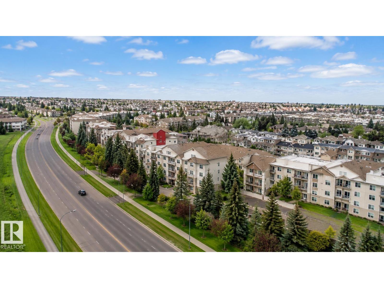 #403 18020 95 AV NW - 34