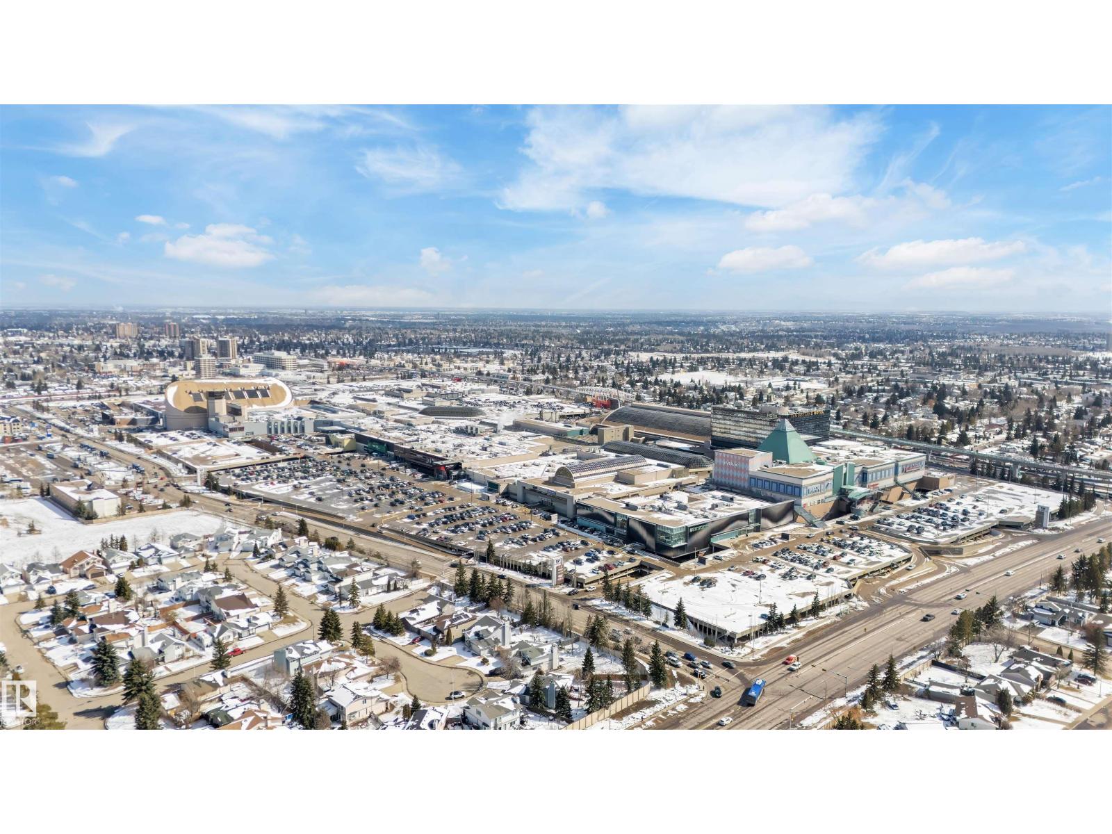 #403 18020 95 AV NW - 36
