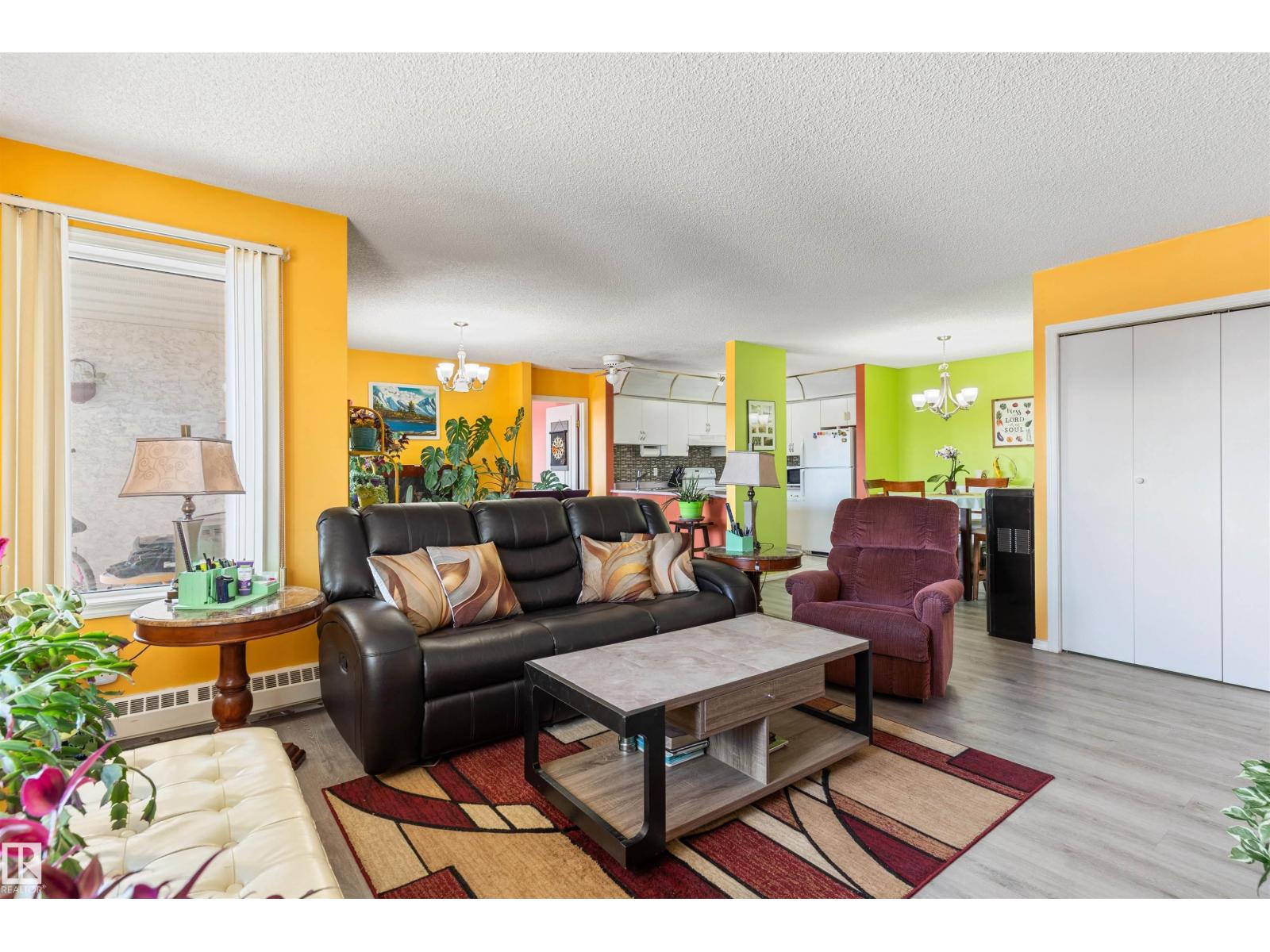 #403 18020 95 AV NW - 6