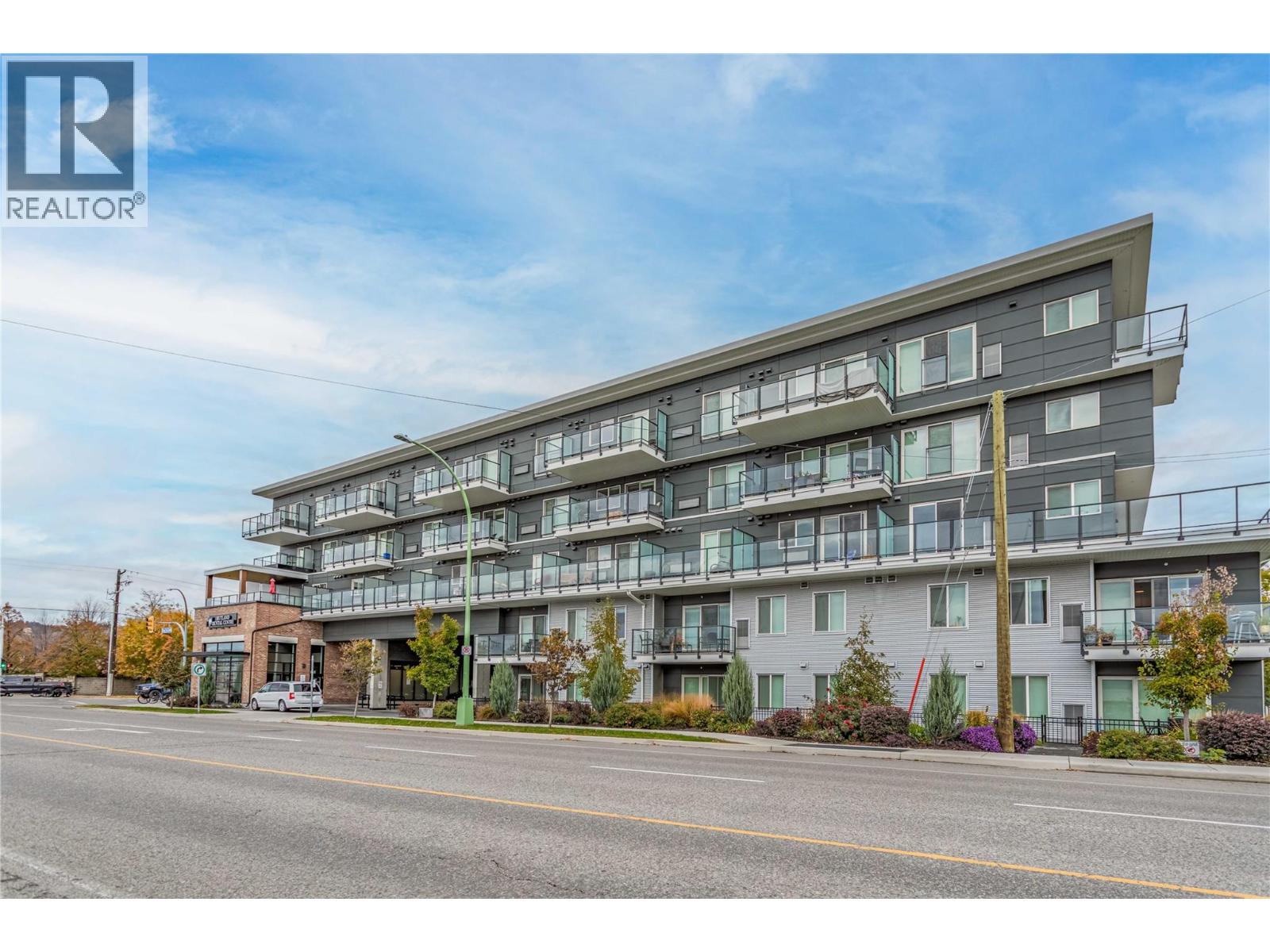 411 615 Rutland Road North, Kelowna