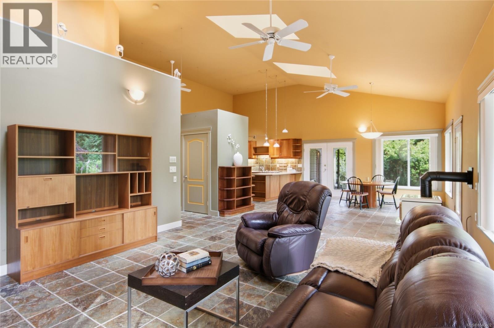 7905 Plumper Way - 5