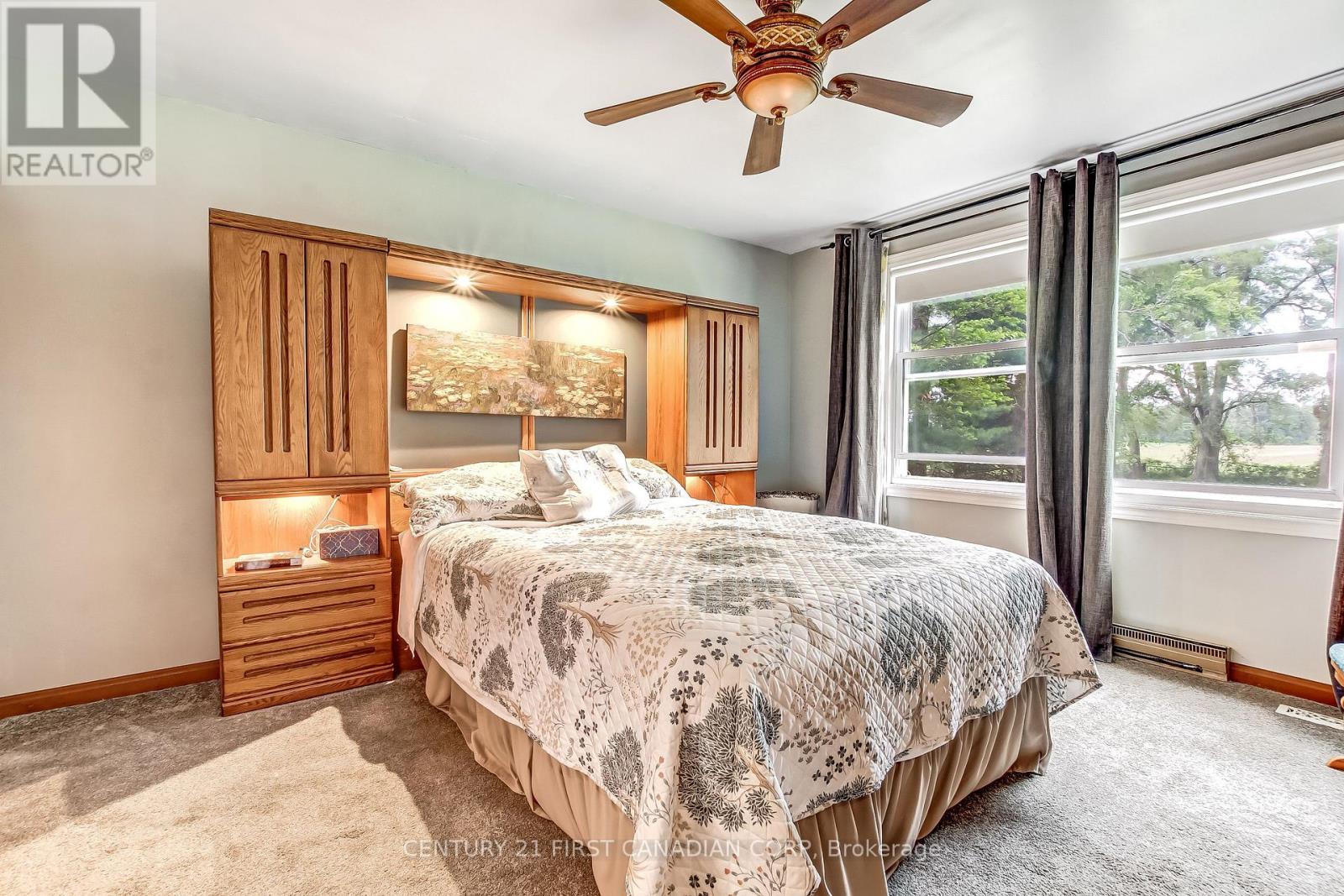 6892 CENTURY DRIVE - 11