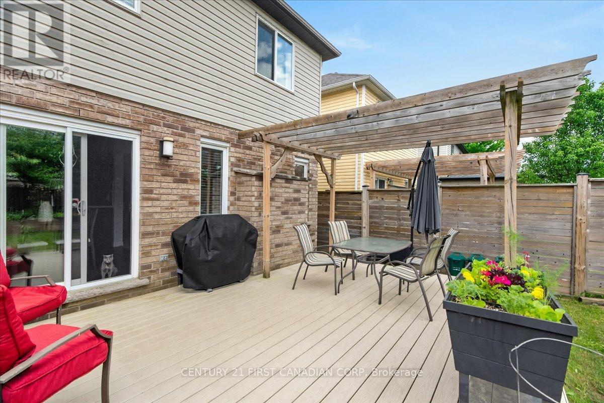 6828 VALLAS CIRCLE - 40