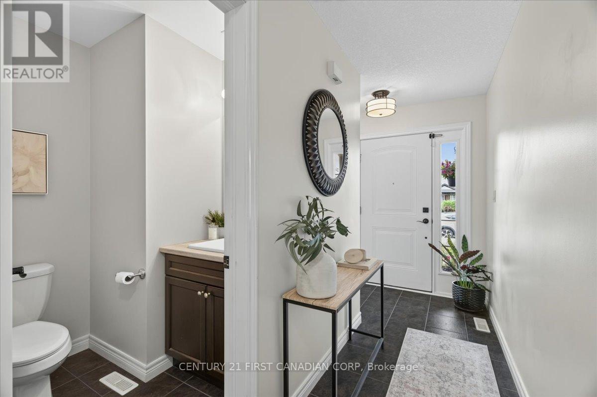 6828 VALLAS CIRCLE - 5