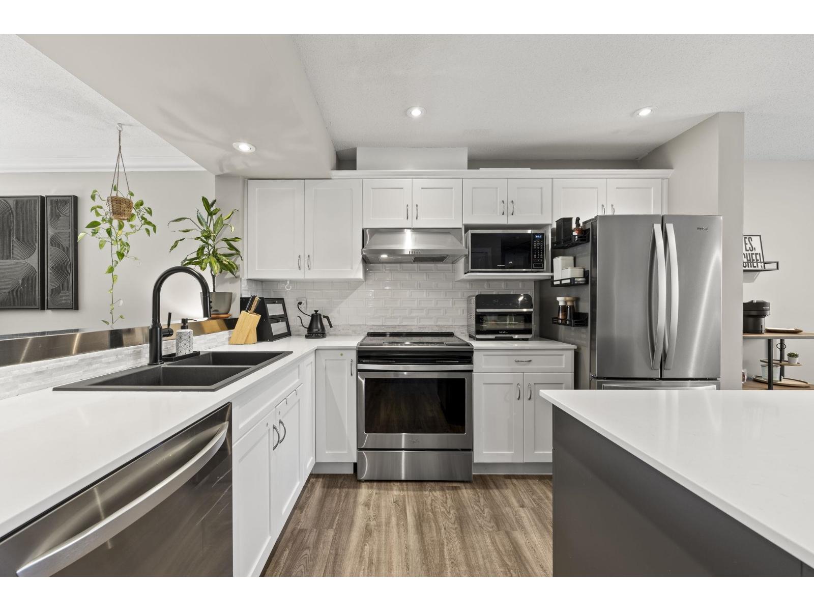 21 46840 RUSSELL ROAD, Promontory, Chilliwack