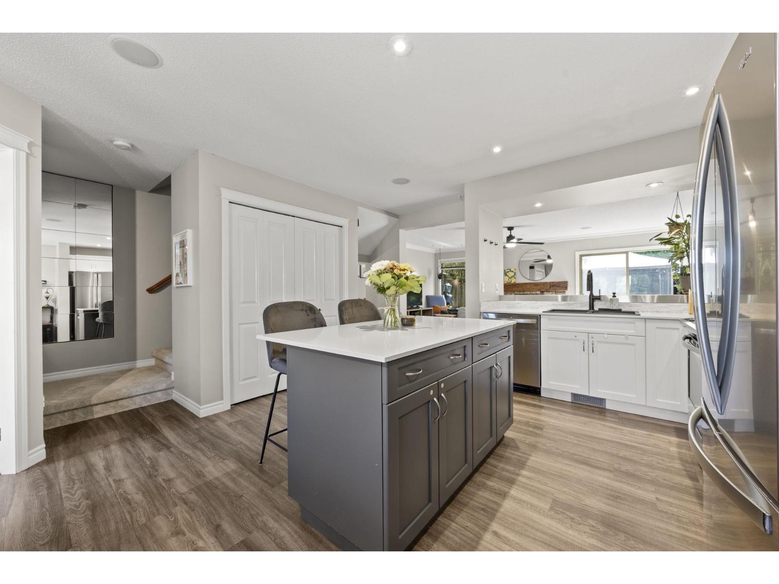 21 46840 RUSSELL ROAD, Promontory, Chilliwack