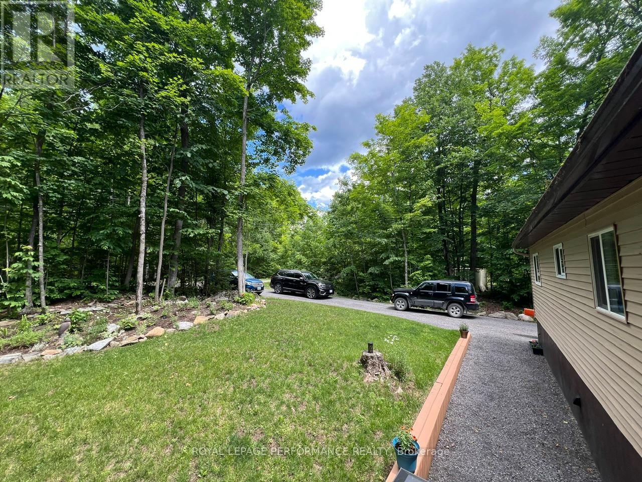 253 LACOURSE LANE - 16