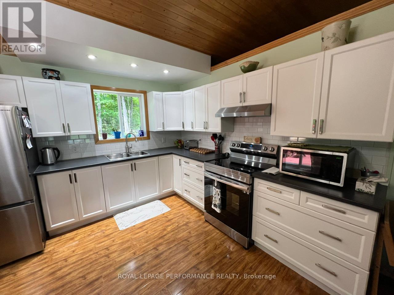 253 LACOURSE LANE - 6