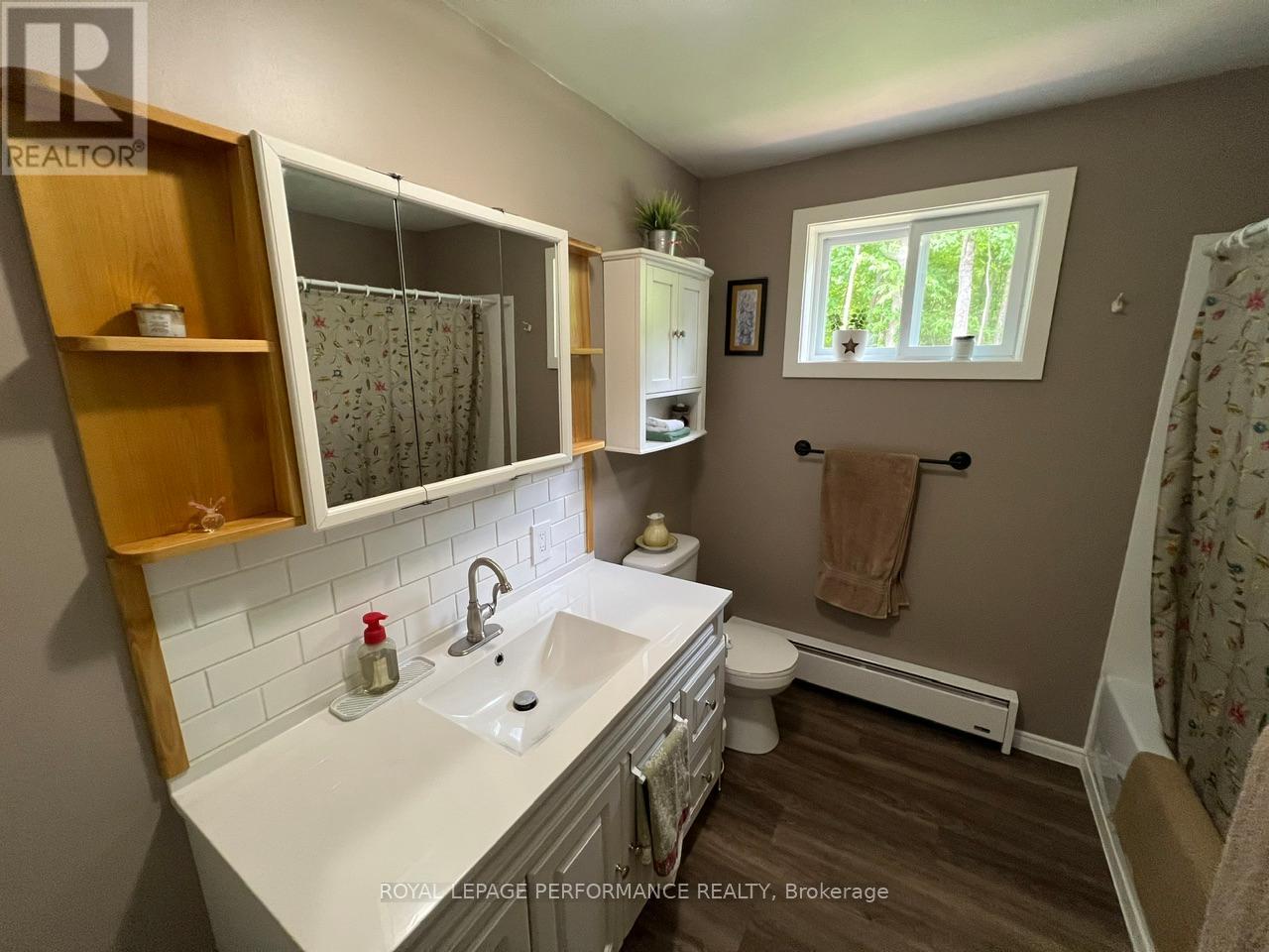 253 LACOURSE LANE - 9