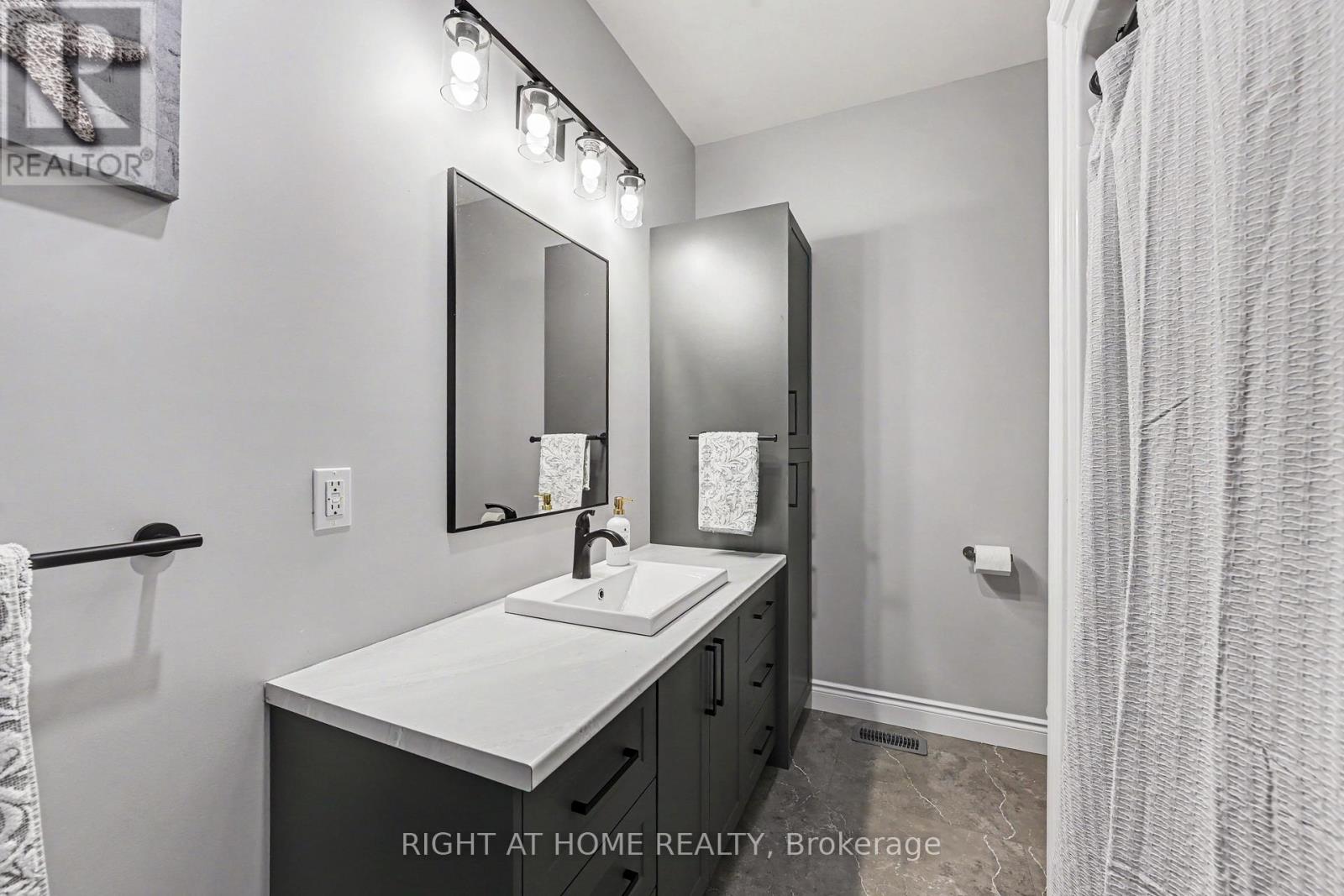 306 FORESTVIEW CRESCENT - 15