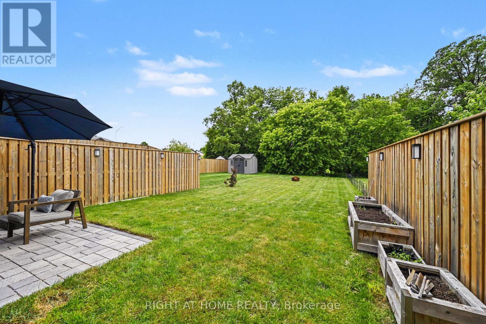 306 FORESTVIEW CRESCENT - 29