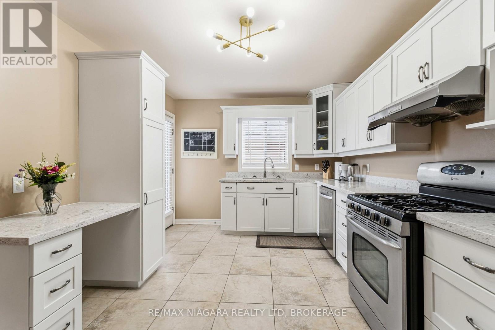8340 RACEY AVENUE - Image 4