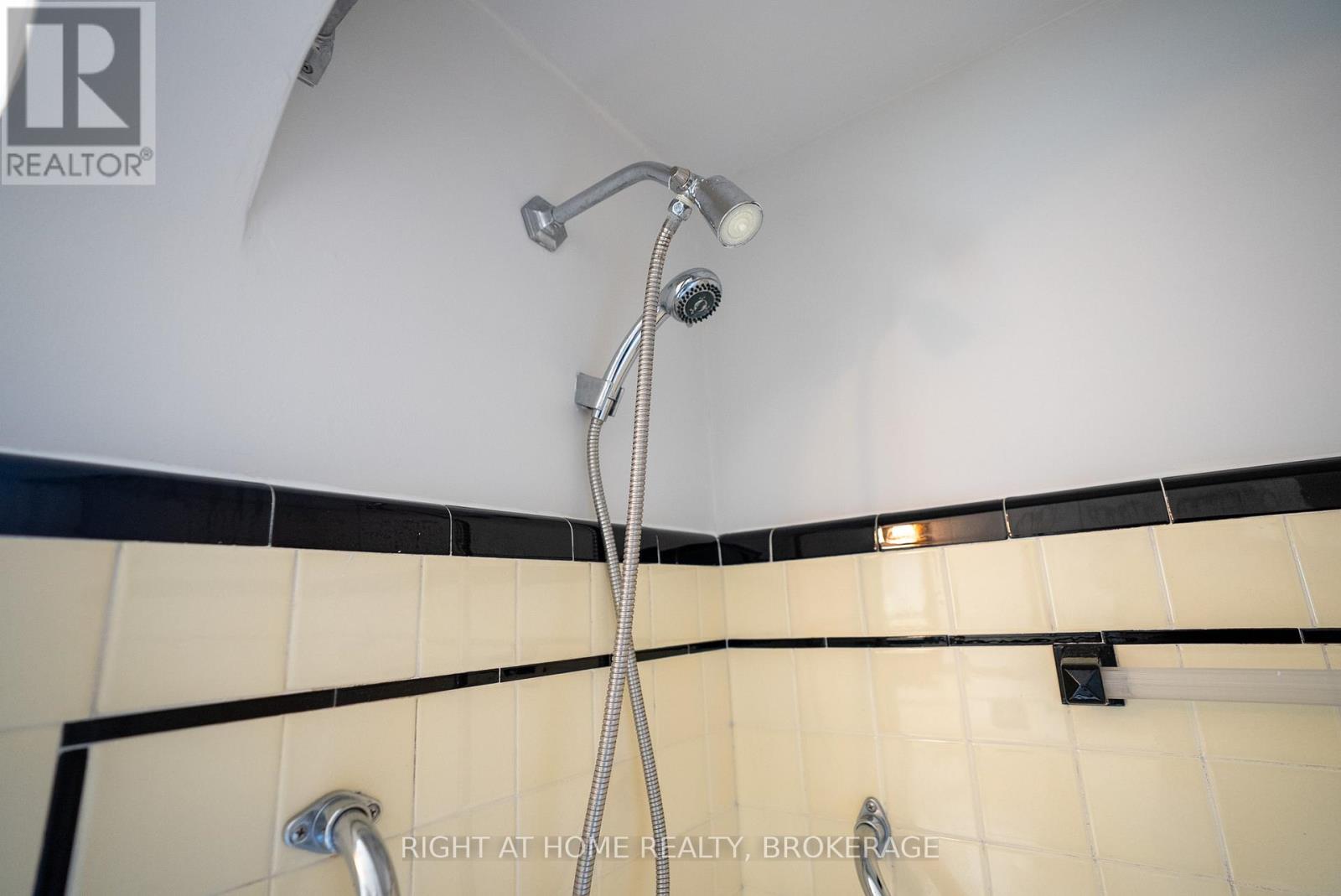 57 EDGAR STREET - Image 26