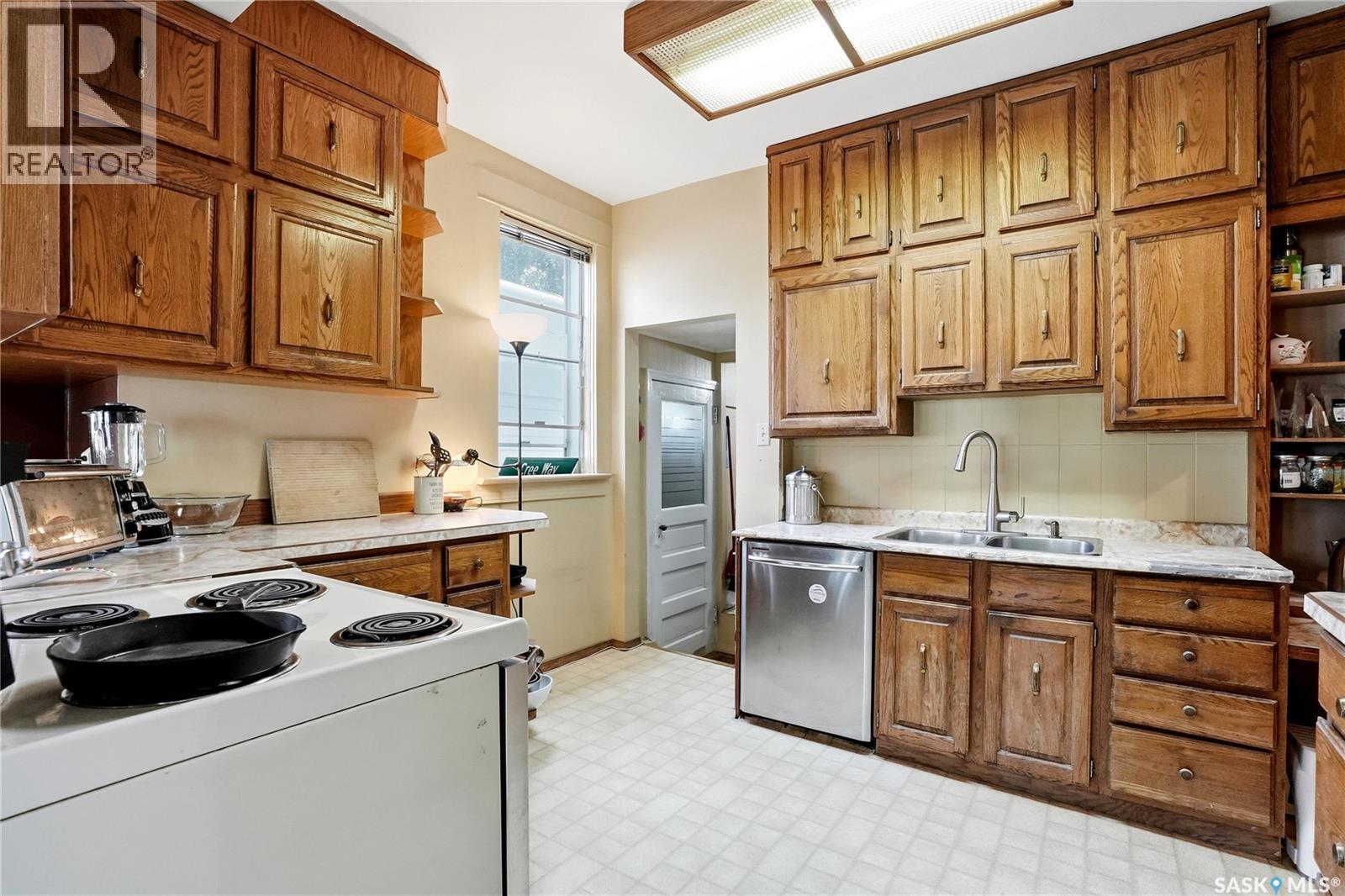 332 I AVENUE S — photo 21